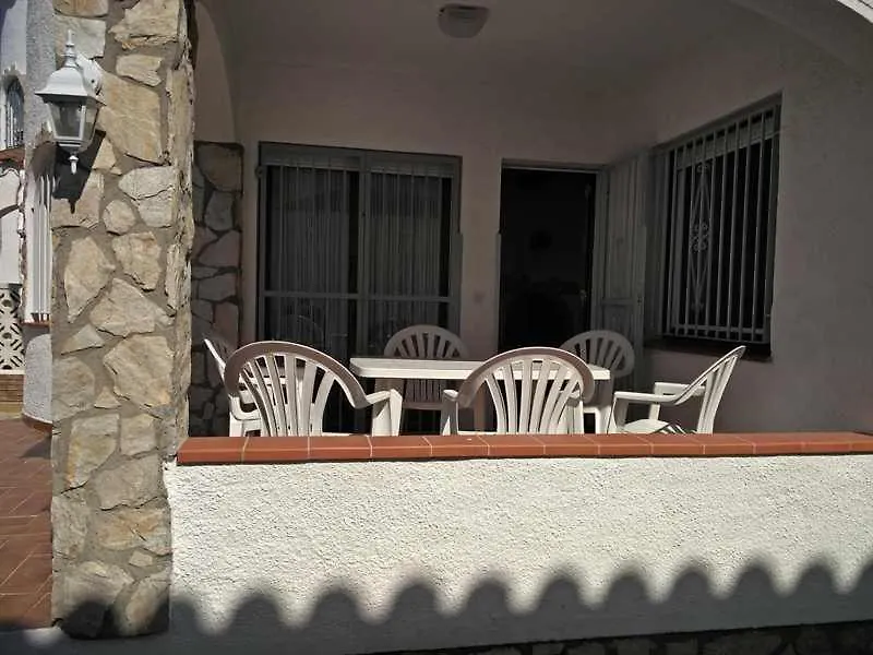 Xalet Amb Jardi Villa Empuriabrava Spain