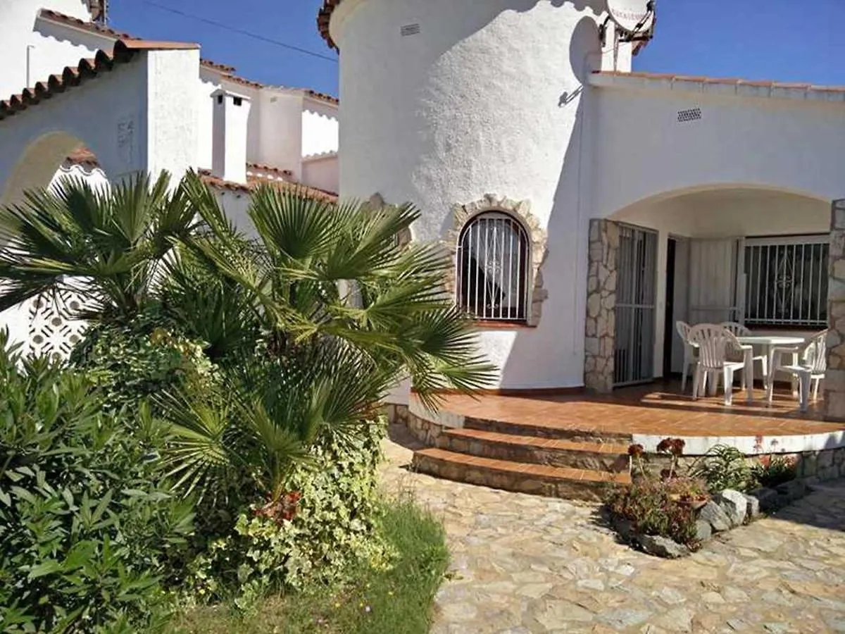 Xalet Amb Jardi Villa Empuriabrava